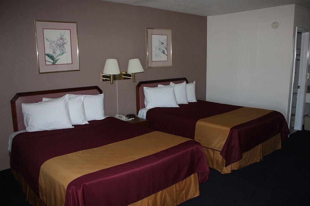 Hotel Value & Redding